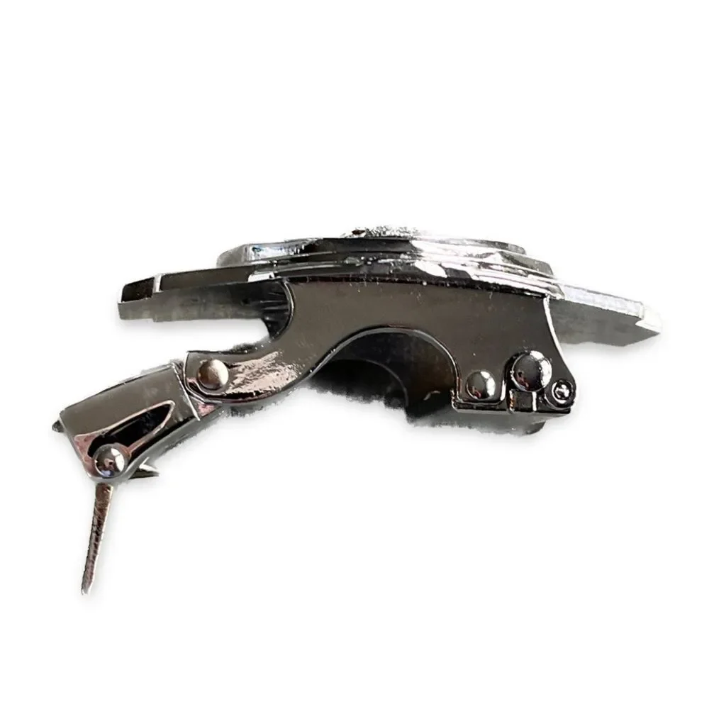 Silver Tone Tiger Ratchet Belt Buckle with Rhinestones - Statement Piece